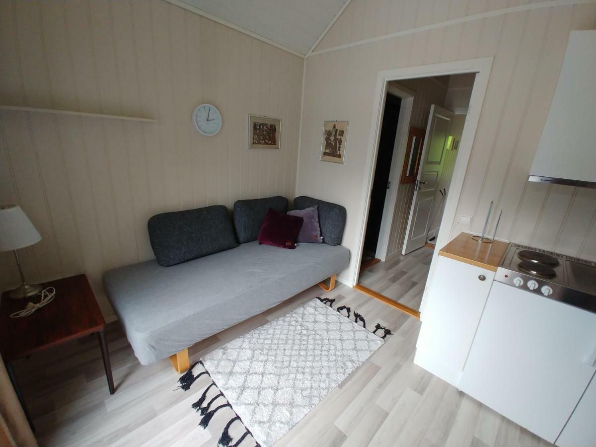 Nedre Amla Fjord Apartment Kaupanger Exterior photo